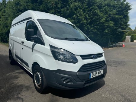 FORD TRANSIT CUSTOM 2.2 TDCi 330 L1 H1 5dr